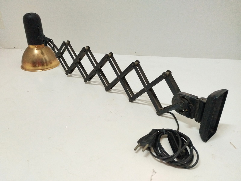 lampara aplique flexo extensible metal e27 18x32-68x13.5 1u